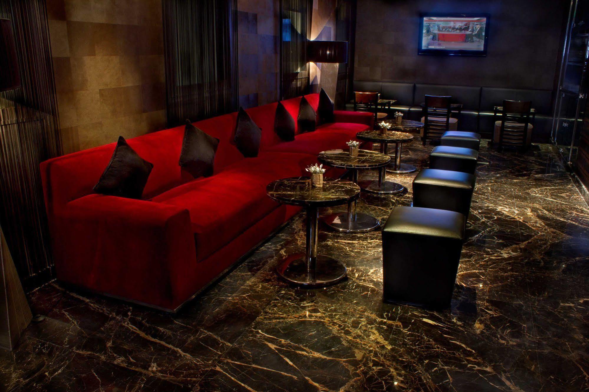 Hotel Radisson Blu Marina Connaught Place