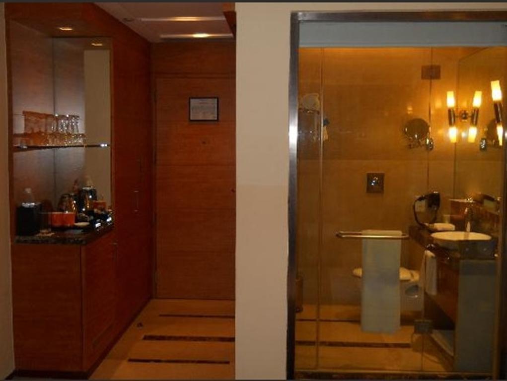 Radisson Blu Marina Connaught Place Hotel 4*